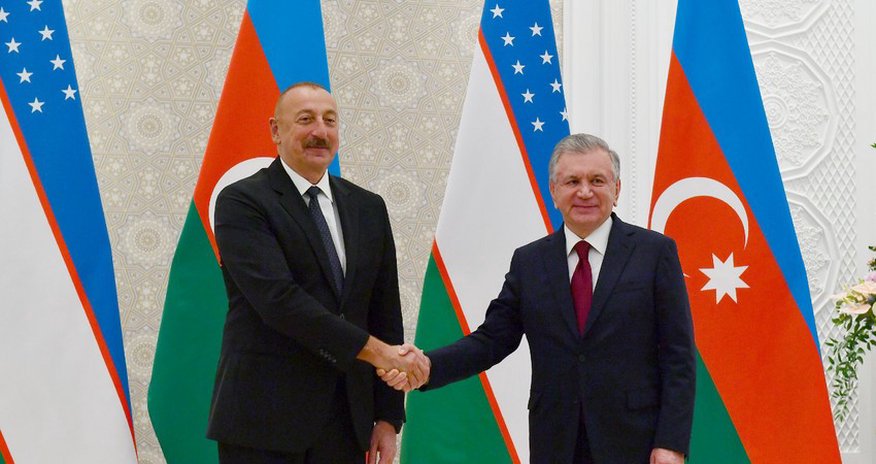 Şavkat Mirziyoyev İlham Əliyevə zəng edib Şavkat Mirziyoyev İlham Əliyevə zəng edib