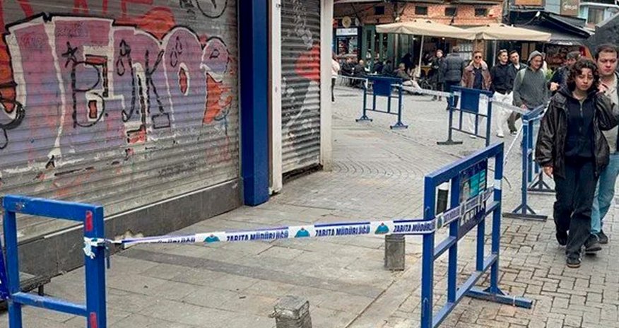 Власти Турции получили 378 уведомлений об ущербе зданиям из-за землетрясения Власти Турции получили 378 уведомлений об ущербе зданиям из-за землетрясения
