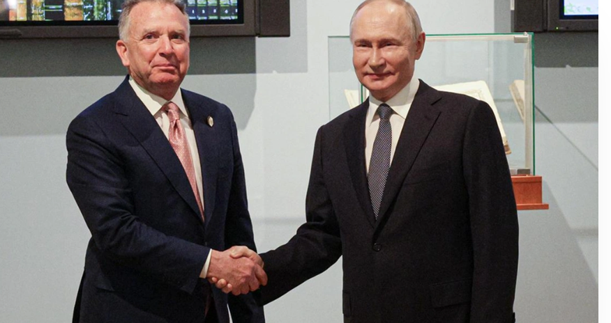 Putin receives US president's special envoy at the Kremlin Putin receives US president's special envoy at the Kremlin