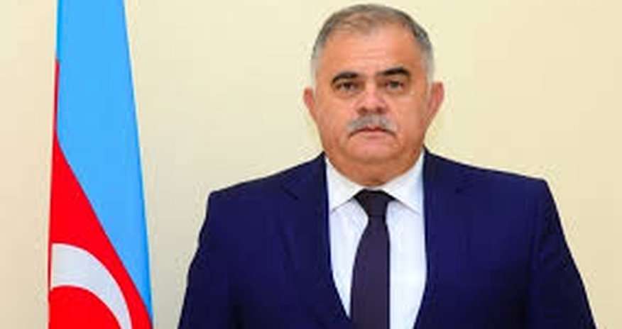 General rütbəsinə malik hərbi qulluqçular üçün yaş həddi aradan qaldırılır General rütbəsinə malik hərbi qulluqçular üçün yaş həddi aradan qaldırılır