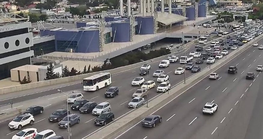 Bəzi yollarda tıxac var - Siyahı Bəzi yollarda tıxac var - Siyahı