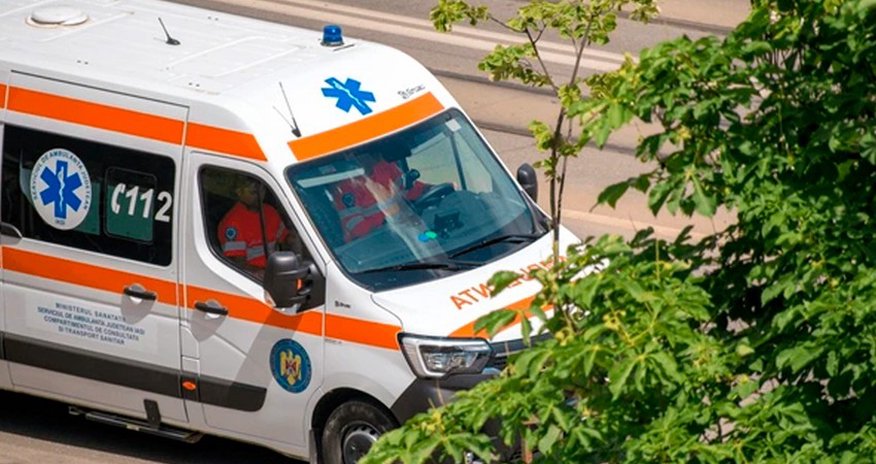 В Румынии при столкновении двух поездов пострадали 28 человек В Румынии при столкновении двух поездов пострадали 28 человек