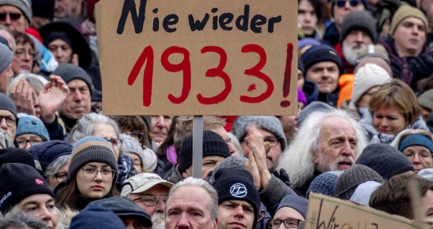 Немцы вышли против националистов Немцы вышли против националистов