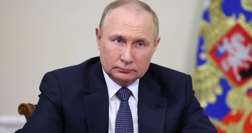 Путин утвердил состав делегации для переговоров с Украиной Путин утвердил состав делегации для переговоров с Украиной