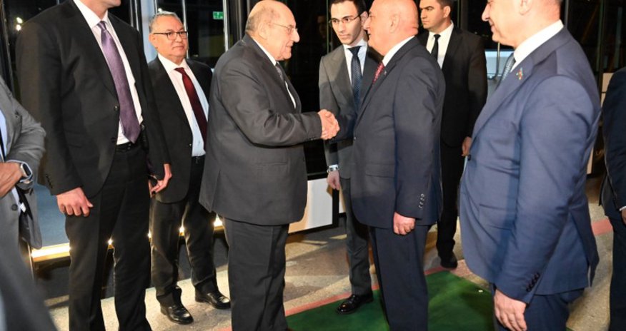Misir Senatının sədri Azərbaycana rəsmi səfərə gəlib Misir Senatının sədri Azərbaycana rəsmi səfərə gəlib