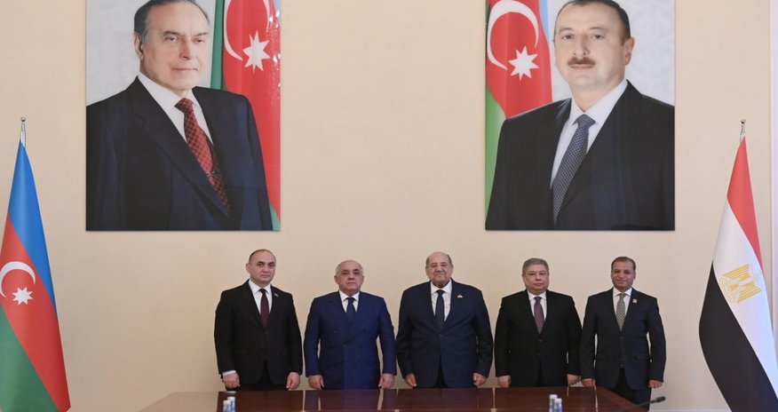 Əli Əsədov Misir Senatının sədri ilə görüşüb Əli Əsədov Misir Senatının sədri ilə görüşüb
