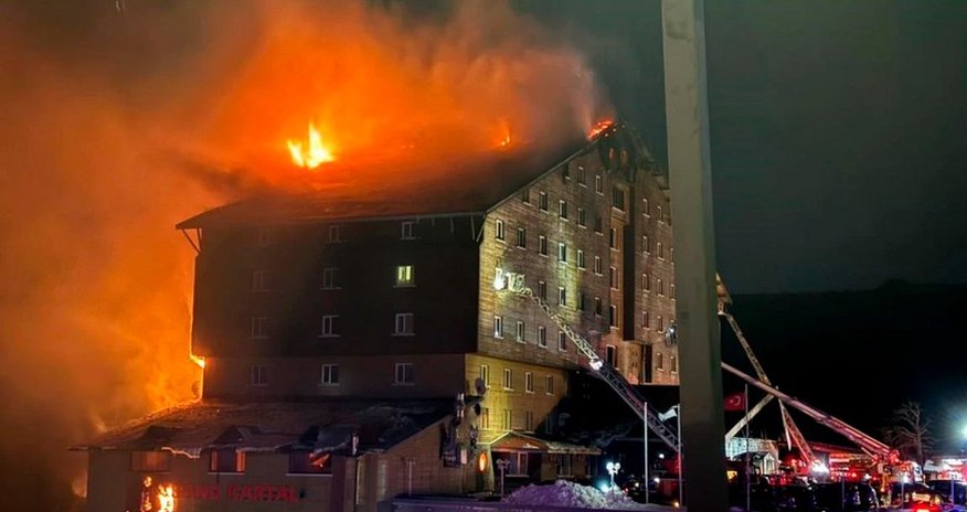 В Турции начинается суд по делу о пожаре в Карталкая, 13 обвиняемым грозит до 1998 лет тюрьмы В Турции начинается суд по делу о пожаре в Карталкая, 13 обвиняемым грозит до 1998 лет тюрьмы