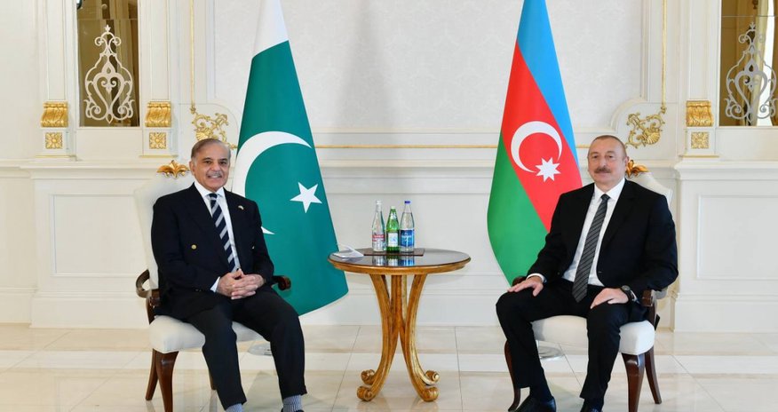 İlham Əliyev və Şahbaz Şərif arasında telefon danışığı olub İlham Əliyev və Şahbaz Şərif arasında telefon danışığı olub