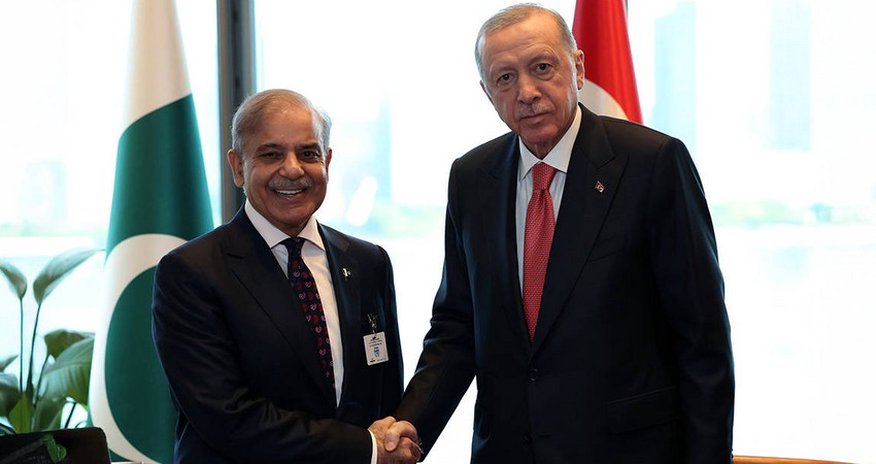 Ərdoğan Şəriflə regional məsələləri müzakirə edib Ərdoğan Şəriflə regional məsələləri müzakirə edib