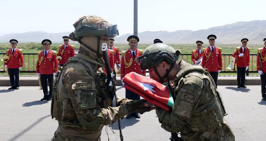 Türkiyə Silahlı Qüvvələrinin şəxsi heyəti Azərbaycana yola düşüb Türkiyə Silahlı Qüvvələrinin şəxsi heyəti Azərbaycana yola düşüb