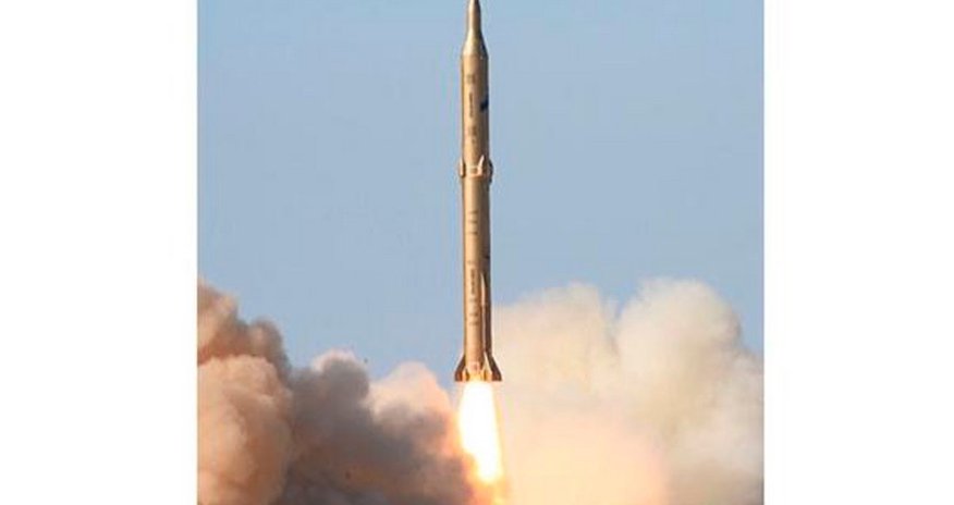 Tasnim: Иран впервые запустил в боевых условиях ракету средней дальности «Саджил» Tasnim: Иран впервые запустил в боевых условиях ракету средней дальности «Саджил»