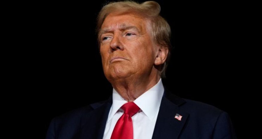 Трамп призвал не повышать цены на нефть Трамп призвал не повышать цены на нефть