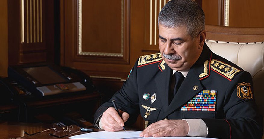 Azerbaijan’s defense minister offers condolences to Turkey over soldier deaths Azerbaijan’s defense minister offers condolences to Turkey over soldier deaths