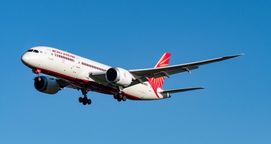 Стала известна причина крушения самолета Air India Стала известна причина крушения самолета Air India