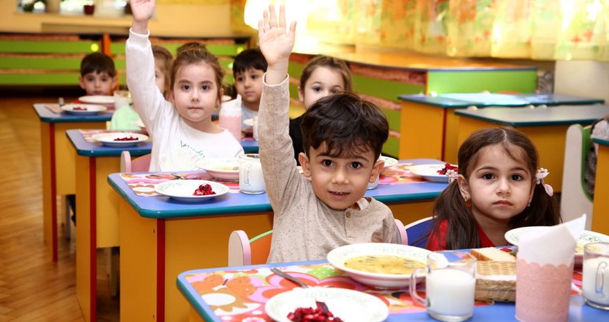 Rus bölməsi üzrə məktəbəhazırlıq qruplarına qəbulda sərbəst seçim mərhələsi başladı Rus bölməsi üzrə məktəbəhazırlıq qruplarına qəbulda sərbəst seçim mərhələsi başladı