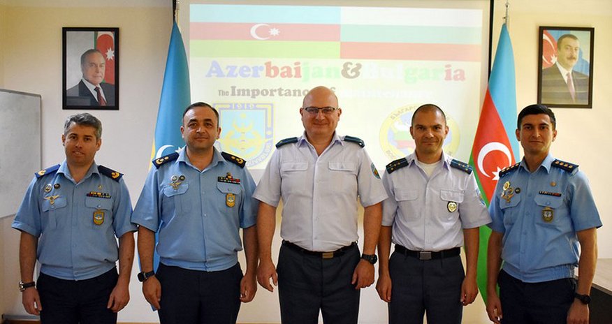Azerbaijani and Bulgarian Air Force experts hold meeting Azerbaijani and Bulgarian Air Force experts hold meeting