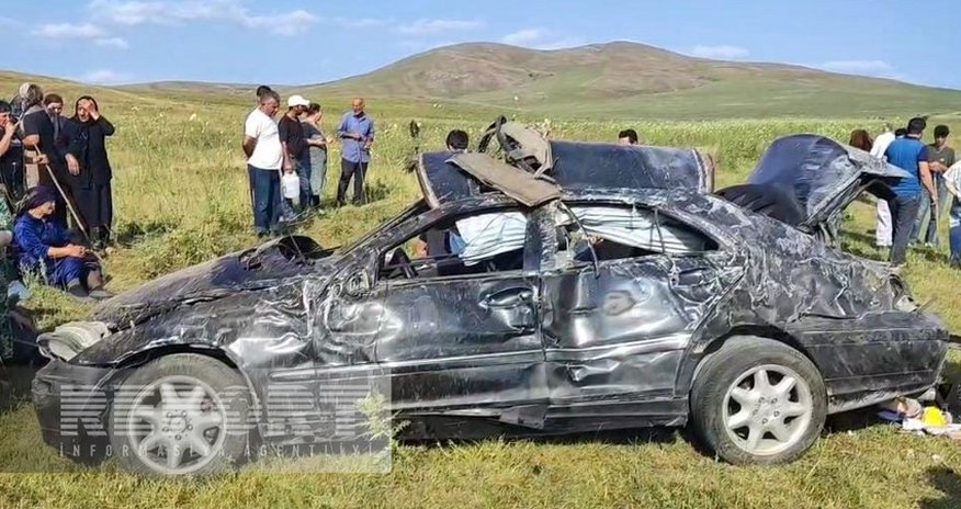 Laçında baş verən yol qəzasında üç nəfər ölüb, bir nəfər yaralanıb Laçında baş verən yol qəzasında üç nəfər ölüb, bir nəfər yaralanıb