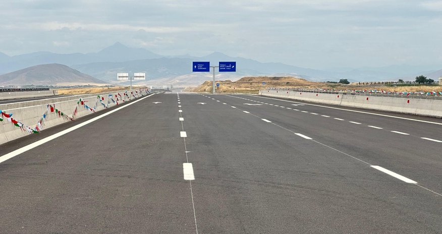 Bakı-Qazax avtomobil yolunda təmir işlərinə görə hərəkət məhdudlaşdırılır Bakı-Qazax avtomobil yolunda təmir işlərinə görə hərəkət məhdudlaşdırılır