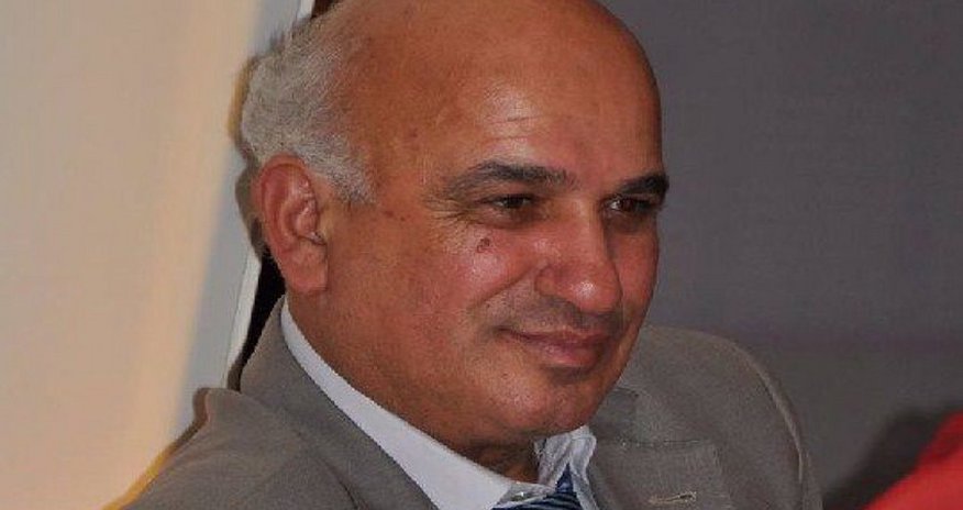 Şair Kəramət Şükürovun küçədə meyiti aşkarlanıb Şair Kəramət Şükürovun küçədə meyiti aşkarlanıb