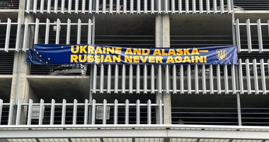 Alaska protesters rally against Putin ahead of Trump meeting Alaska protesters rally against Putin ahead of Trump meeting
