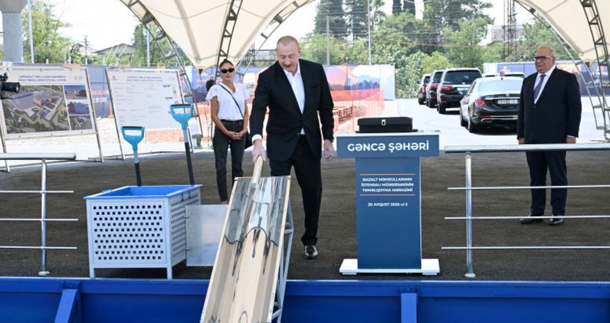 Prezident Gəncədə bazalt məhsullarının istehsalı müəssisəsinin təməlini qoyub Prezident Gəncədə bazalt məhsullarının istehsalı müəssisəsinin təməlini qoyub