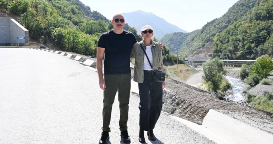 Prezident İlham Əliyev Murovdağ tunelini açıb Prezident İlham Əliyev Murovdağ tunelini açıb