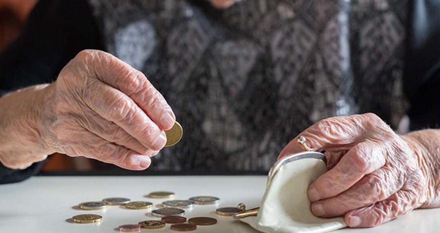 Azərbaycanda pensiyaçıların sayı 1,1 milyonu keçib Azərbaycanda pensiyaçıların sayı 1,1 milyonu keçib