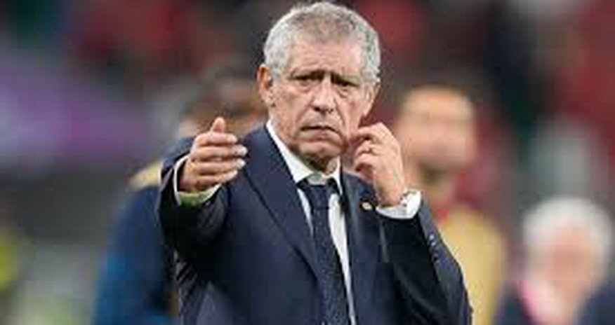 Azərbaycan futbol millisinin baş məşqçisi istefaya göndərilib Azərbaycan futbol millisinin baş məşqçisi istefaya göndərilib