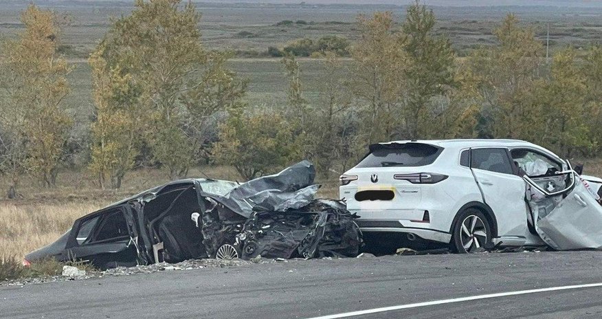 15 человек погибли в двух крупных ДТП в Казахстане 15 человек погибли в двух крупных ДТП в Казахстане
