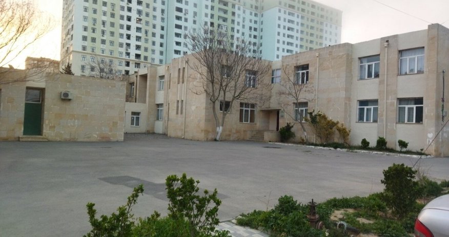 Azyaşlı bağçada xəsarət alıb Azyaşlı bağçada xəsarət alıb