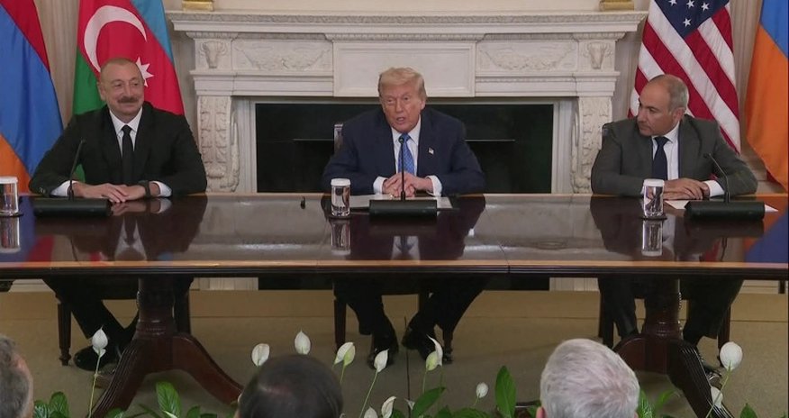 Трамп рассказал, как проходили переговоры с Алиевым и Пашиняном Трамп рассказал, как проходили переговоры с Алиевым и Пашиняном