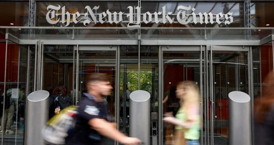 Суд отклонил иск Трампа против New York Times Суд отклонил иск Трампа против New York Times