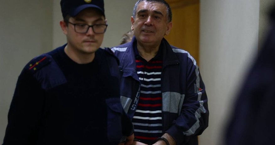 Суд продлил арест главы азербайджанской диаспоры в Екатеринбурге Шахина Шихлинского Суд продлил арест главы азербайджанской диаспоры в Екатеринбурге Шахина Шихлинского