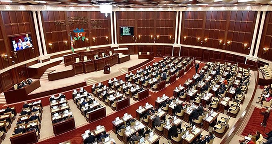 Milli Məclisin payız sessiyasında ilk iclası başlayıb Milli Məclisin payız sessiyasında ilk iclası başlayıb