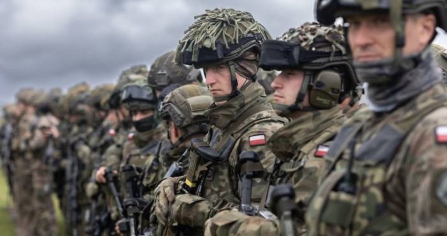Польша направила войска к границам с Германией и Литвой Польша направила войска к границам с Германией и Литвой