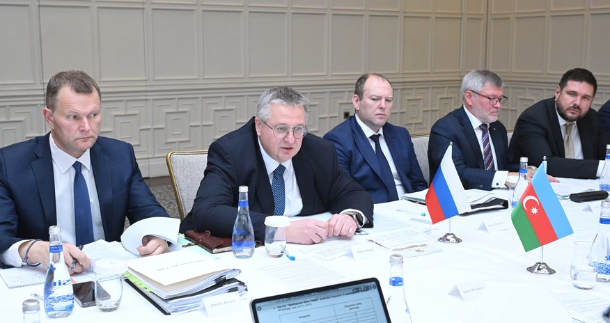 В Баку состоялась трехсторонняя встреча Азербайджана, Ирана и России В Баку состоялась трехсторонняя встреча Азербайджана, Ирана и России