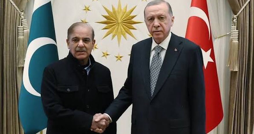 Bakıda Ərdoğan və Şahbaz Şərif arasında görüş olub Bakıda Ərdoğan və Şahbaz Şərif arasında görüş olub