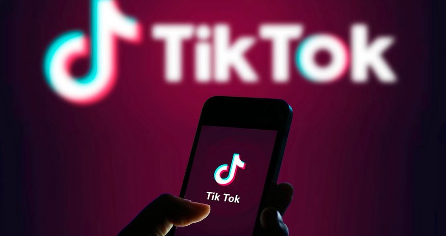 В Мали публично казнили девушку за публикации в TikTok В Мали публично казнили девушку за публикации в TikTok
