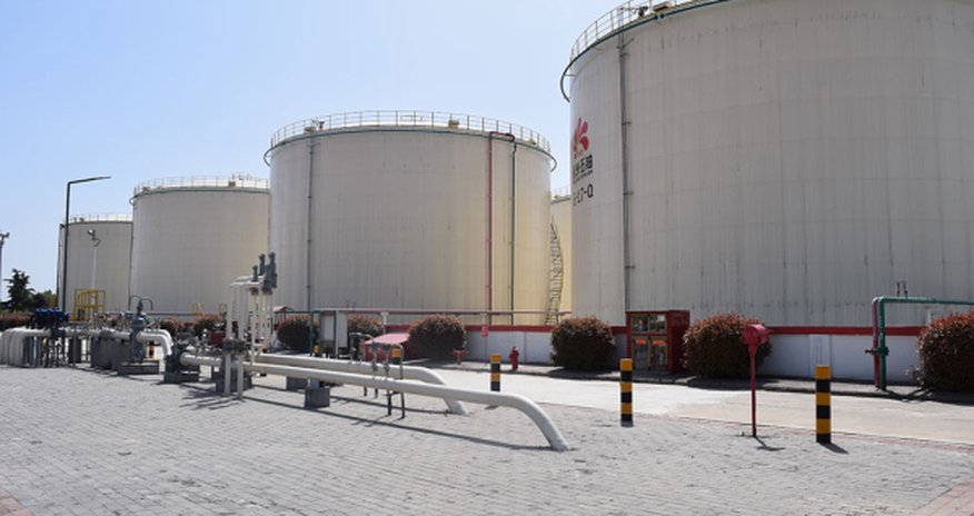Крупнейший НПЗ Китая уже не покупает российскую нефть Крупнейший НПЗ Китая уже не покупает российскую нефть