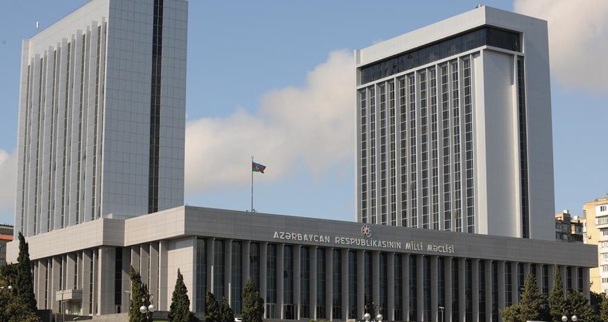 Milli Məclis 3 gün büdcə layihəsini müzakirə edəcək Milli Məclis 3 gün büdcə layihəsini müzakirə edəcək