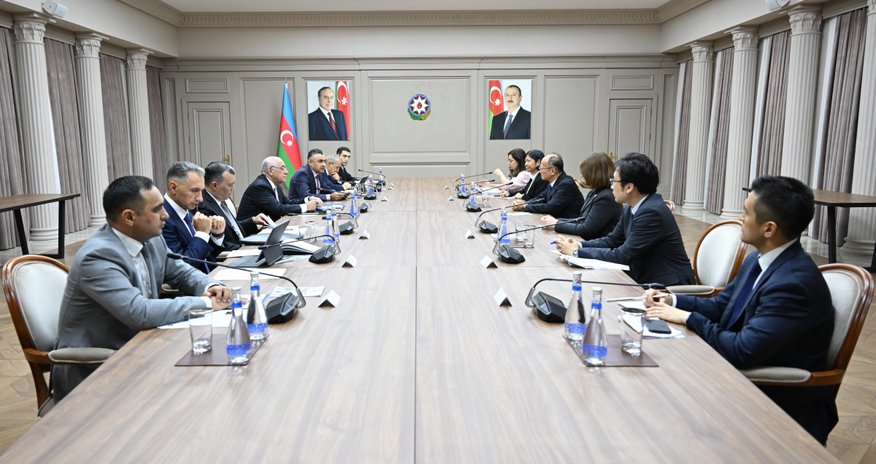 Əli Əsədov AİB prezidenti ilə görüşüb Əli Əsədov AİB prezidenti ilə görüşüb