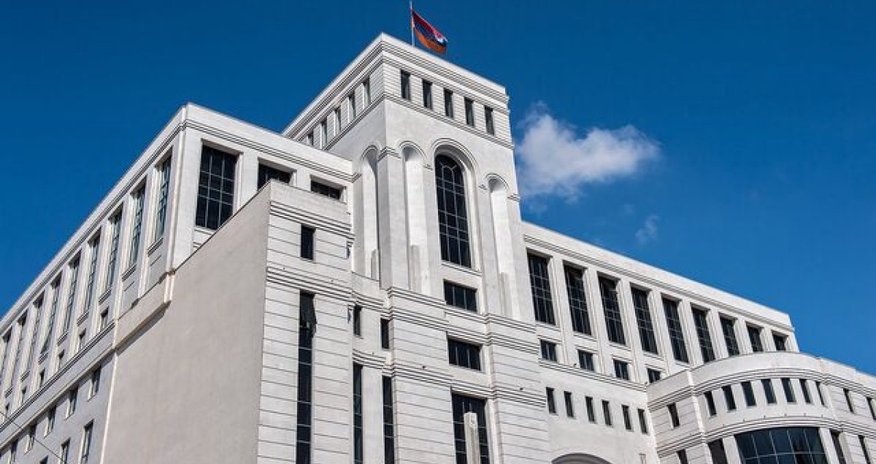 Armenian President says peace with Baku depends on rebuilding trust Armenian President says peace with Baku depends on rebuilding trust