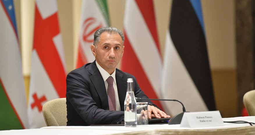Azərbaycan 2028-ci ildən tranzit yükdaşımalarını artıracaq – Rəşad Nəbiyev Azərbaycan 2028-ci ildən tranzit yükdaşımalarını artıracaq – Rəşad Nəbiyev