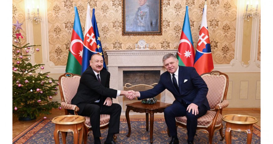 Əliyev Robert Fitso ilə təkbətək görüşüb - Yenilənib Əliyev Robert Fitso ilə təkbətək görüşüb - Yenilənib