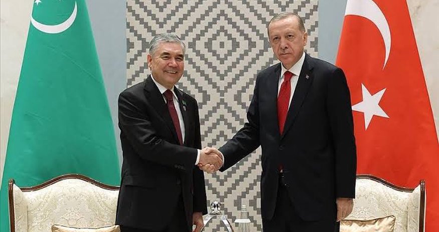 Ərdoğan Aşqabadda Qurbanqulu Berdiməhəmmədovla görüşüb Ərdoğan Aşqabadda Qurbanqulu Berdiməhəmmədovla görüşüb