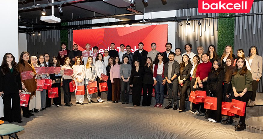 Bakcell texno-blogerlər üçün “Media Tech” təlimini həyata keçirdi Bakcell texno-blogerlər üçün “Media Tech” təlimini həyata keçirdi