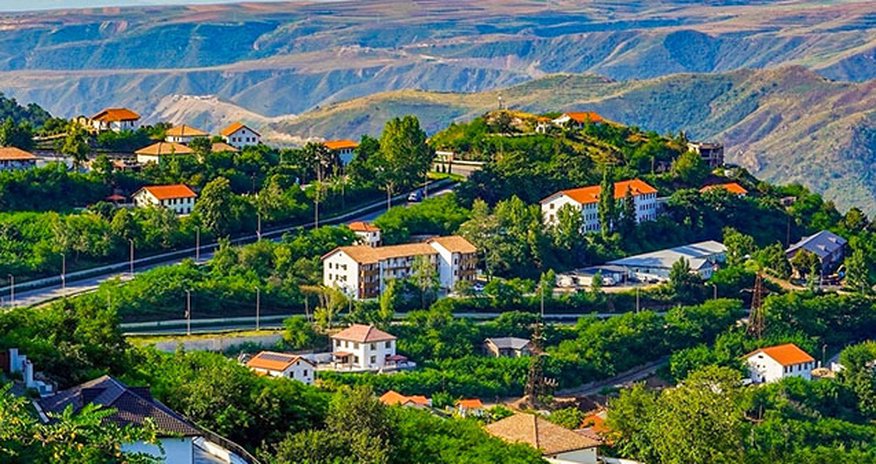 İşğaldan azad edilmiş ərazilərə 57 ailə köçürülüb İşğaldan azad edilmiş ərazilərə 57 ailə köçürülüb
