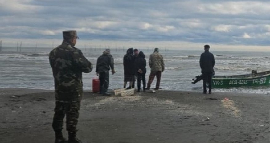 Astarada itkin düşən balıqçılardan birinin meyiti İran ərazisində tapılıb Astarada itkin düşən balıqçılardan birinin meyiti İran ərazisində tapılıb