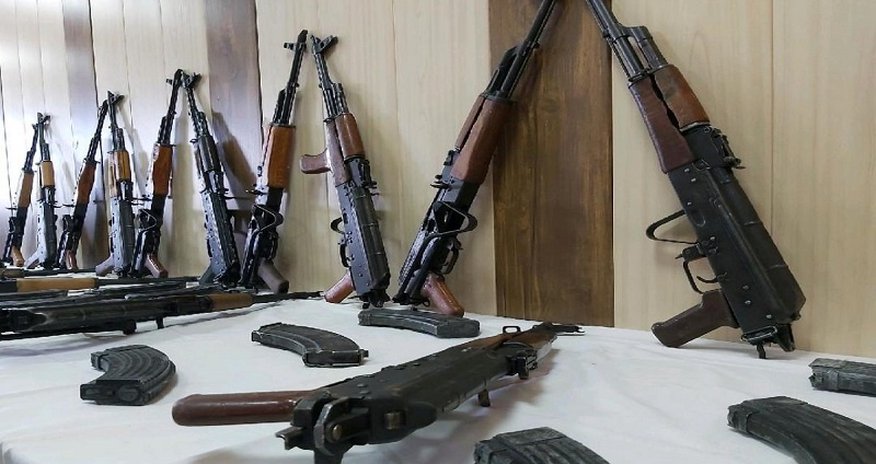 В Бардинском и Агдамском районах задержаны торговцы оружием В Бардинском и Агдамском районах задержаны торговцы оружием