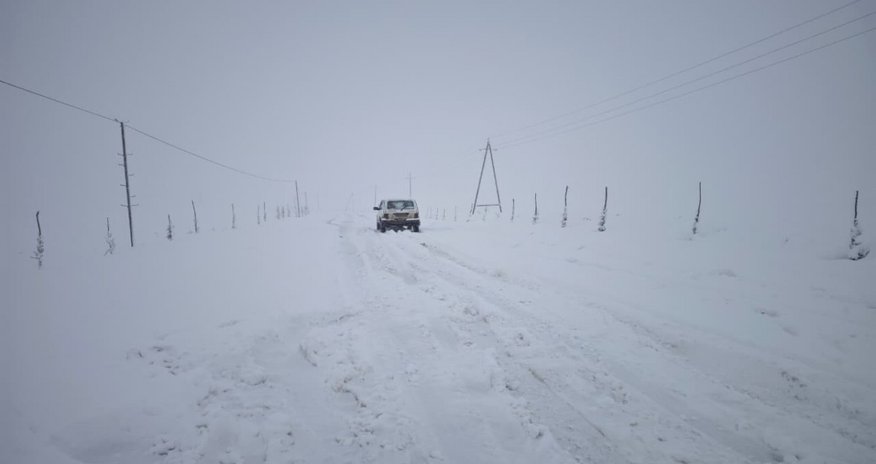 Cəlilabad–Yardımlı yolu bağlanıb, 50-dən çox kənd işıqsız qalıb Cəlilabad–Yardımlı yolu bağlanıb, 50-dən çox kənd işıqsız qalıb